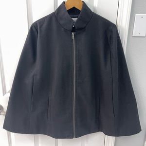 BB Dakota size Large Black Cape with pockets and arm holes